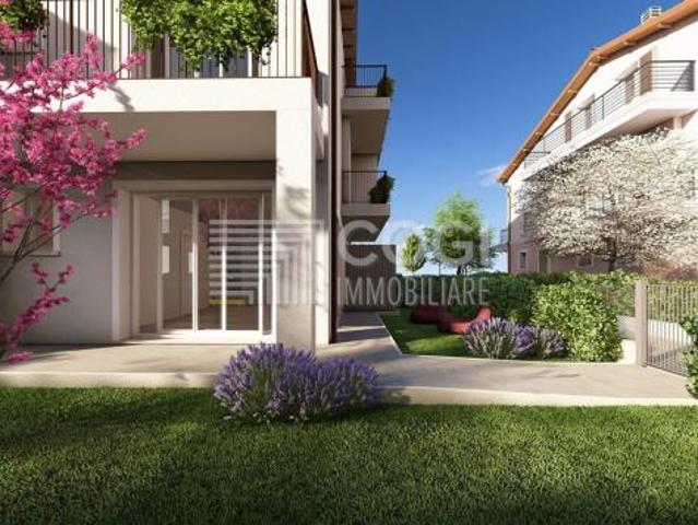 VILLETTA CON GIARDINO A SOLAROLO