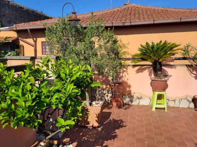 VILLETTA IN VIA DELL'ACQUEDOTTO FELICE Cribmed