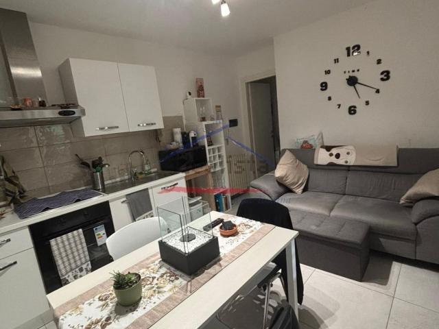 Villetta indipendente in affitto di 55 m² in Via Simone Martini
