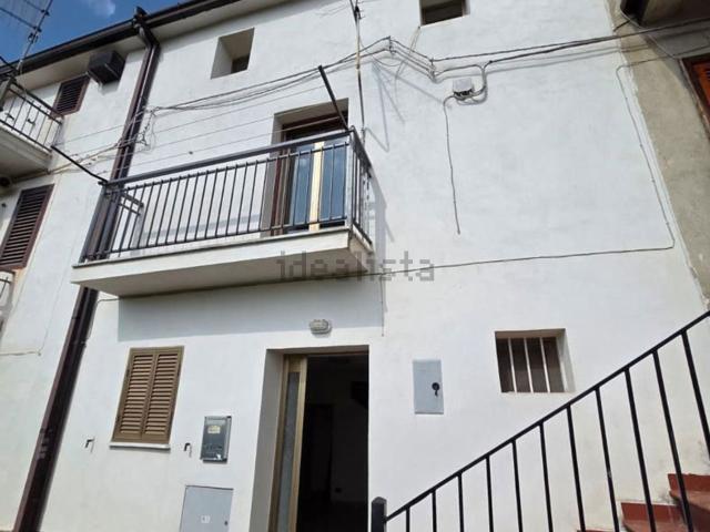 Villetta indipendente in affitto di 85 m² in Via G. Prati, 87030