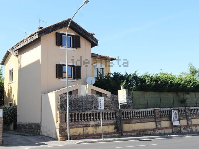 Villetta indipendente in affitto di 85 m² in Via Portuense, 312