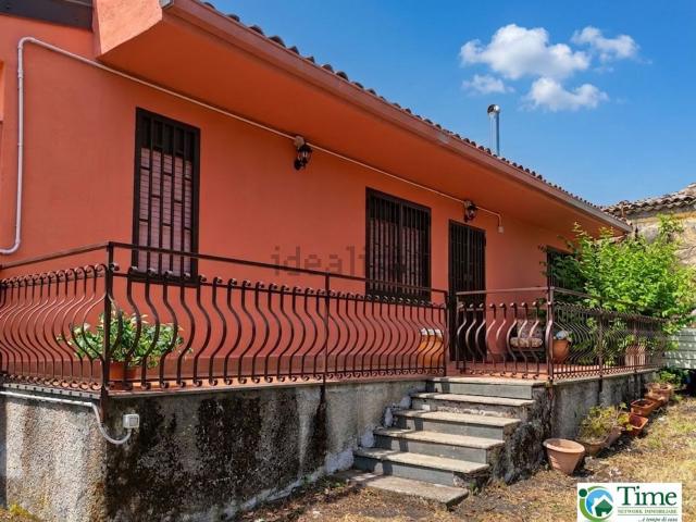 Villetta indipendente in affitto di 90 m² in Via Tarderia, 169