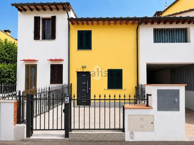 Villetta indipendente in affitto di 90 m² in Via Crocicchio dell&apos Oro, 46