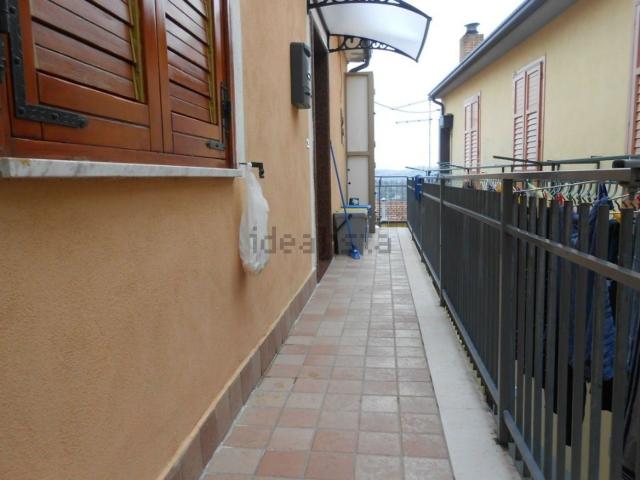 Villetta indipendente in affitto di 95 m² in Via Dante