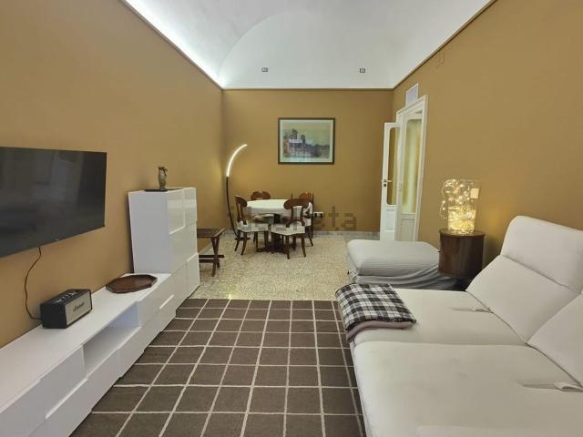 Villetta indipendente in affitto di 107 m² in Via Duca Degli Abruzzi, 56