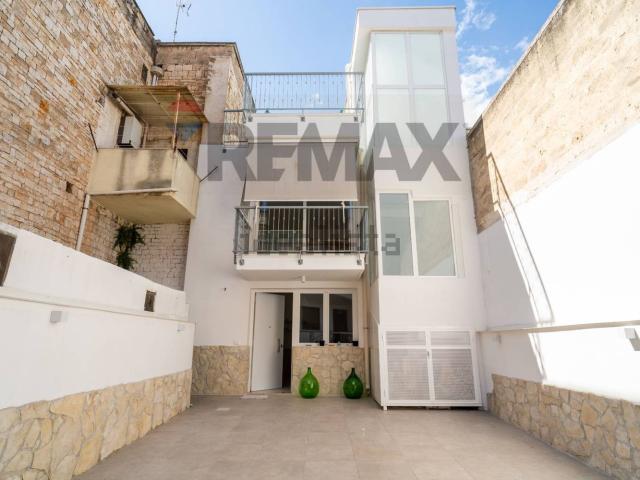 Villetta indipendente in affitto di 129 m² in Via Firenze, 4