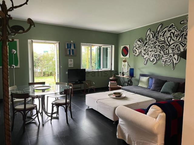 Villetta indipendente in affitto di 145 m² in Via Giuseppe Casini