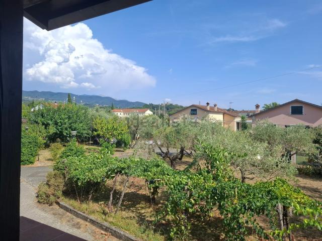 Villetta indipendente in affitto di 160 m² in Via Falcinello
