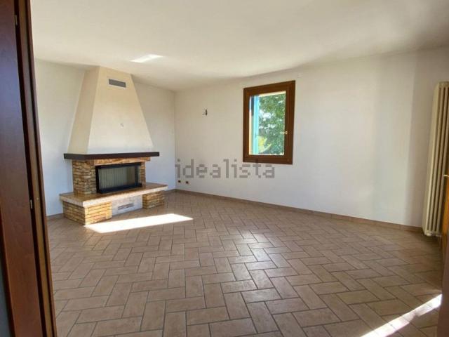 Villetta indipendente in affitto di 192 m² in Via San Vito
