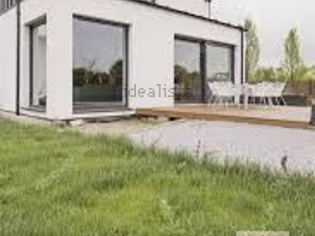 Villetta indipendente in affitto di 267 m² in Via San Donato, 4