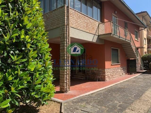 Villetta indipendente in vendita di 400 m²