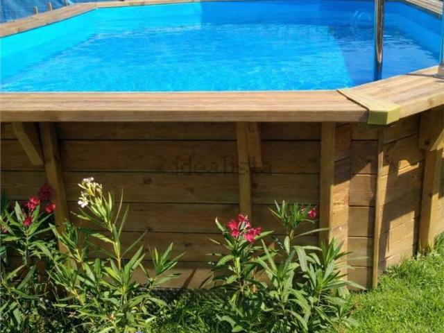 Villetta indipendente in vendita di 400 m² in Via 25 Aprile