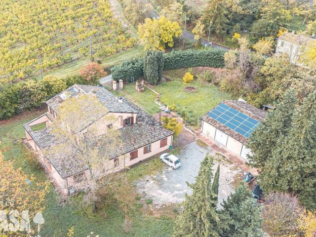 Villetta indipendente in vendita di 400 m² in Via Compagnia, 1351