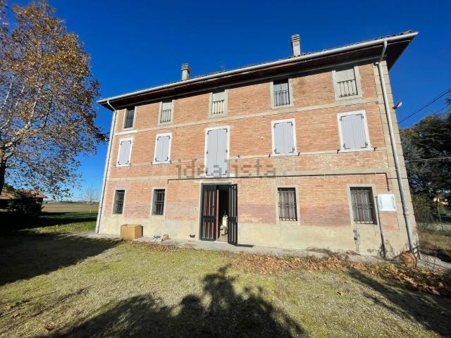 Villetta indipendente in vendita di 400 m² in Via Castagnolo