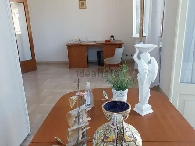 Villetta indipendente in vendita di 400 m² in Via Cura