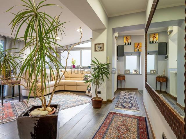 Villetta indipendente in vendita di 400 m² in Via al Castello, 29