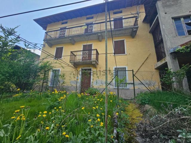 Villetta indipendente in vendita di 400 m² in Via Busi Cariani, 6