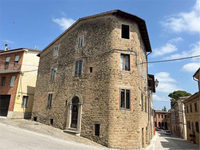 Villetta indipendente in vendita di 400 m² in Via Giacomo Matteotti, 2