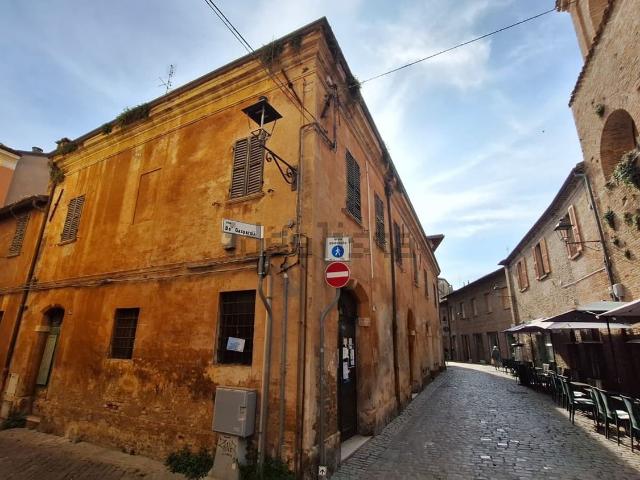 Villetta indipendente in vendita di 400 m² in Via Giovanni Bovio