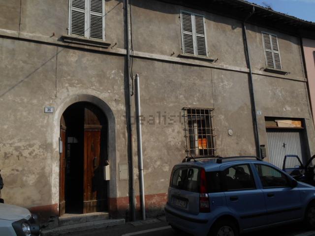 Villetta indipendente in vendita di 400 m² in Via Guglielmo Oberdan
