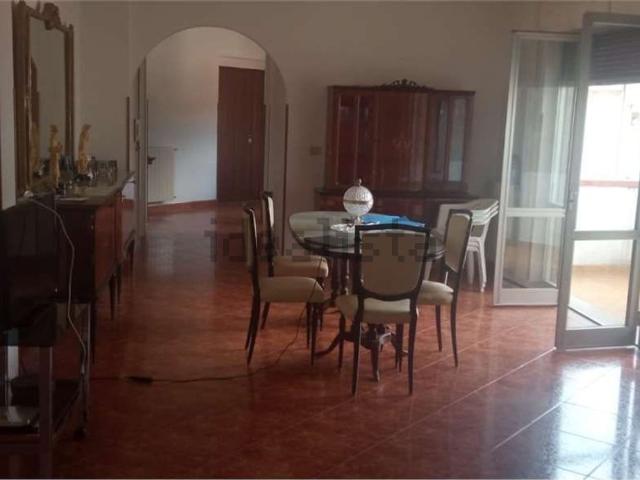 Villetta indipendente in vendita di 400 m² in Via della Repubblica