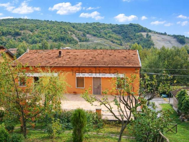 Villetta indipendente in vendita di 400 m² in Via Luigi Zagnoli