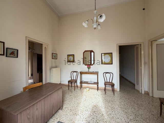 Villetta indipendente in vendita di 400 m² in Via San Lazzaro, 128
