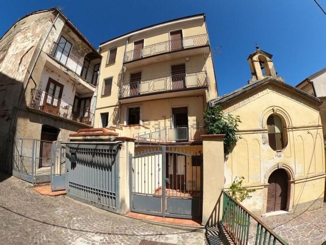 Villetta indipendente in vendita di 400 m² in Via Sant&apos Antonio Abate, 2