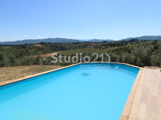 Villetta indipendente in vendita di 400 m² in Via Pian di Pancole