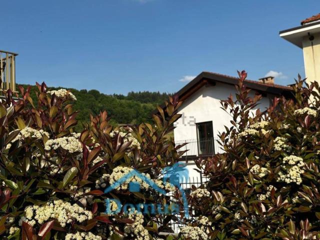 Villetta indipendente in vendita di 400 m² in Via Pinerolo, 2