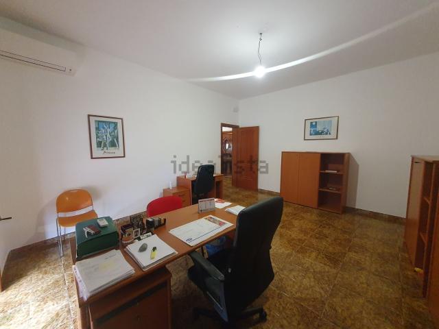 Villetta indipendente in vendita di 400 m² in Via Verga angolo via degli Immigranti