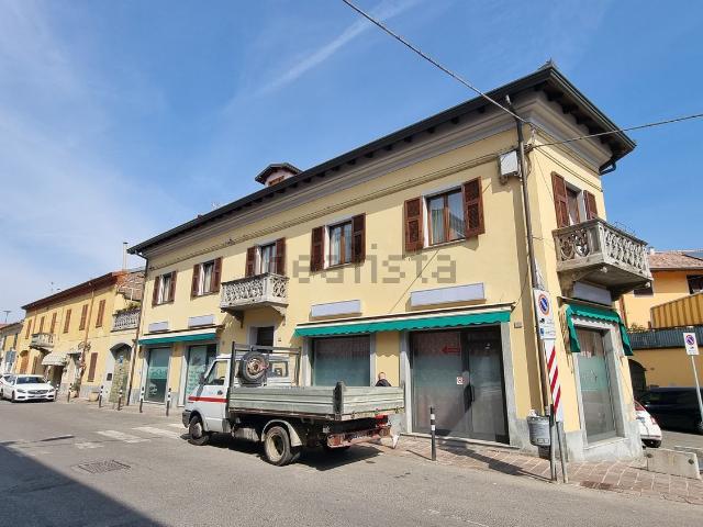 Villetta indipendente in vendita di 400 m² in Via Vittorio Veneto, 26