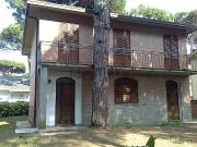 Villetta indipendente in vendita di 400 m² in Viale Vittorio Veneto