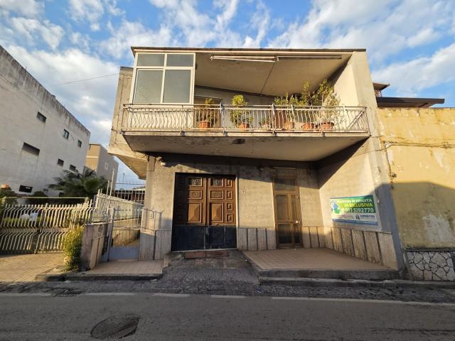 Villetta indipendente in vendita di 400 m² in Corso Luigi Einaudi, 6