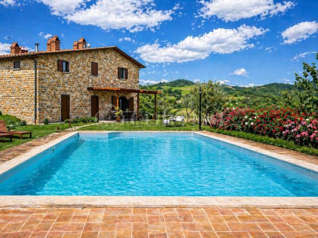 Villetta indipendente in vendita di 400 m² in Strada cai valentini