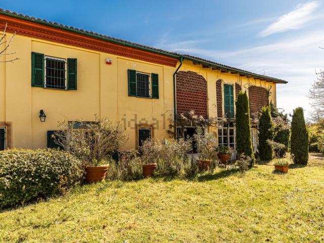 Villetta indipendente in vendita di 401 m² in Via Asti, 4