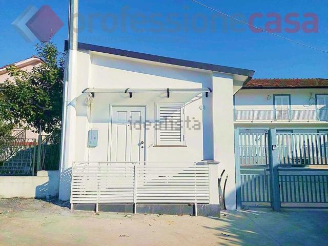 Villetta indipendente in vendita di 40 m² in Via Casilina Nord