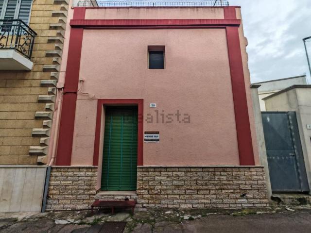 Villetta indipendente in vendita di 40 m² in Via G. Caracciolo