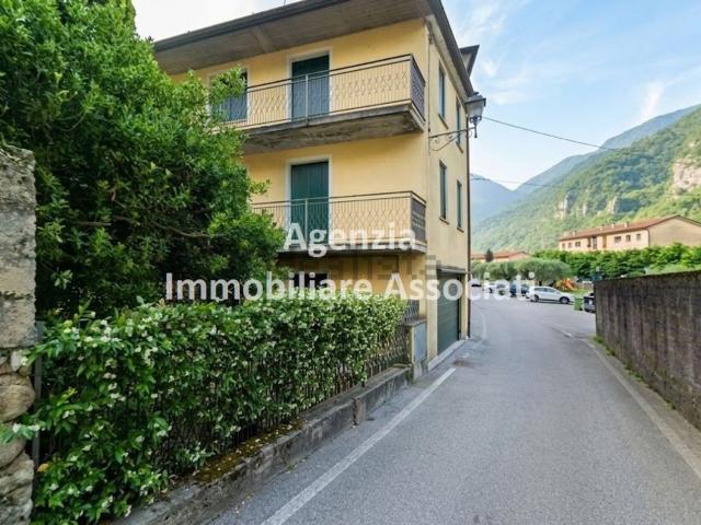 Villetta indipendente in vendita di 410 m²