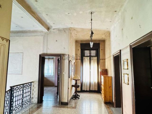 Villetta indipendente in vendita di 411 m² in Via Varesina, 63