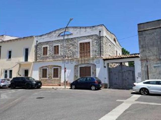 Villetta indipendente in vendita di 413 m² in Corso Repubblica