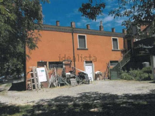 Villetta indipendente in vendita di 414 m² in Via Leardi, 23