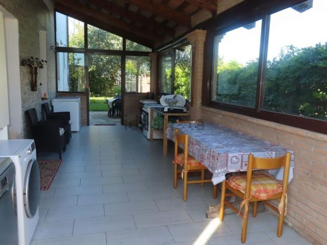 Villetta indipendente in vendita di 420 m²