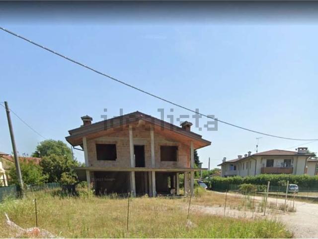 Villetta indipendente in vendita di 420 m²