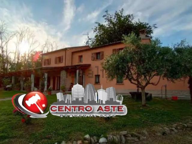 Villetta indipendente in vendita di 424 m² in Via Cavallara