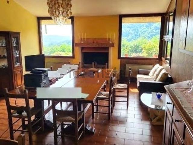 Villetta indipendente in vendita di 425 m² in Via Bellimadore, 52