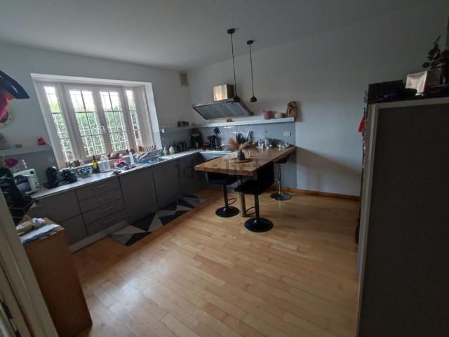 Villetta indipendente in vendita di 428 m²