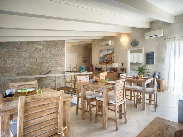 Villetta indipendente in vendita di 428 m² in Via San Simplicio, 1