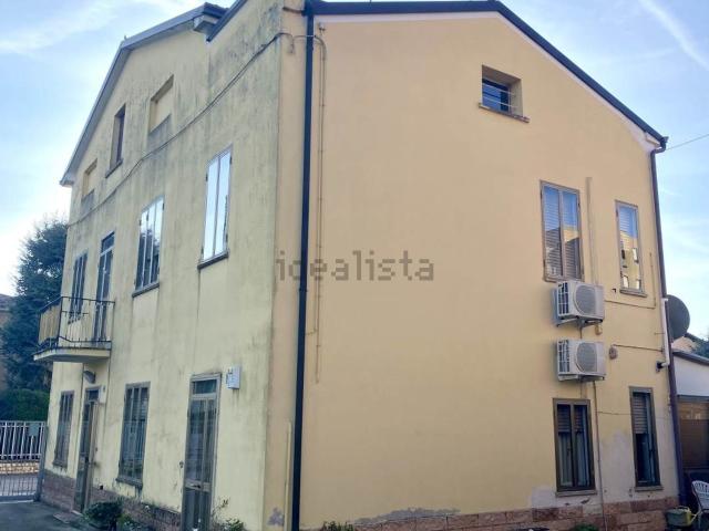 Villetta indipendente in vendita di 430 m²