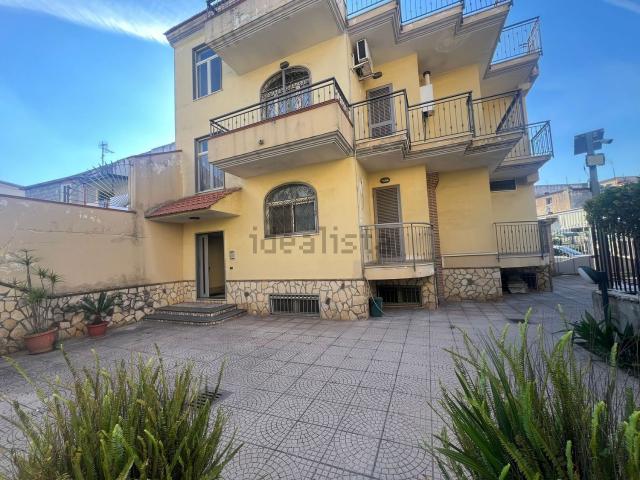 Villetta indipendente in vendita di 430 m² in Via Pianillo